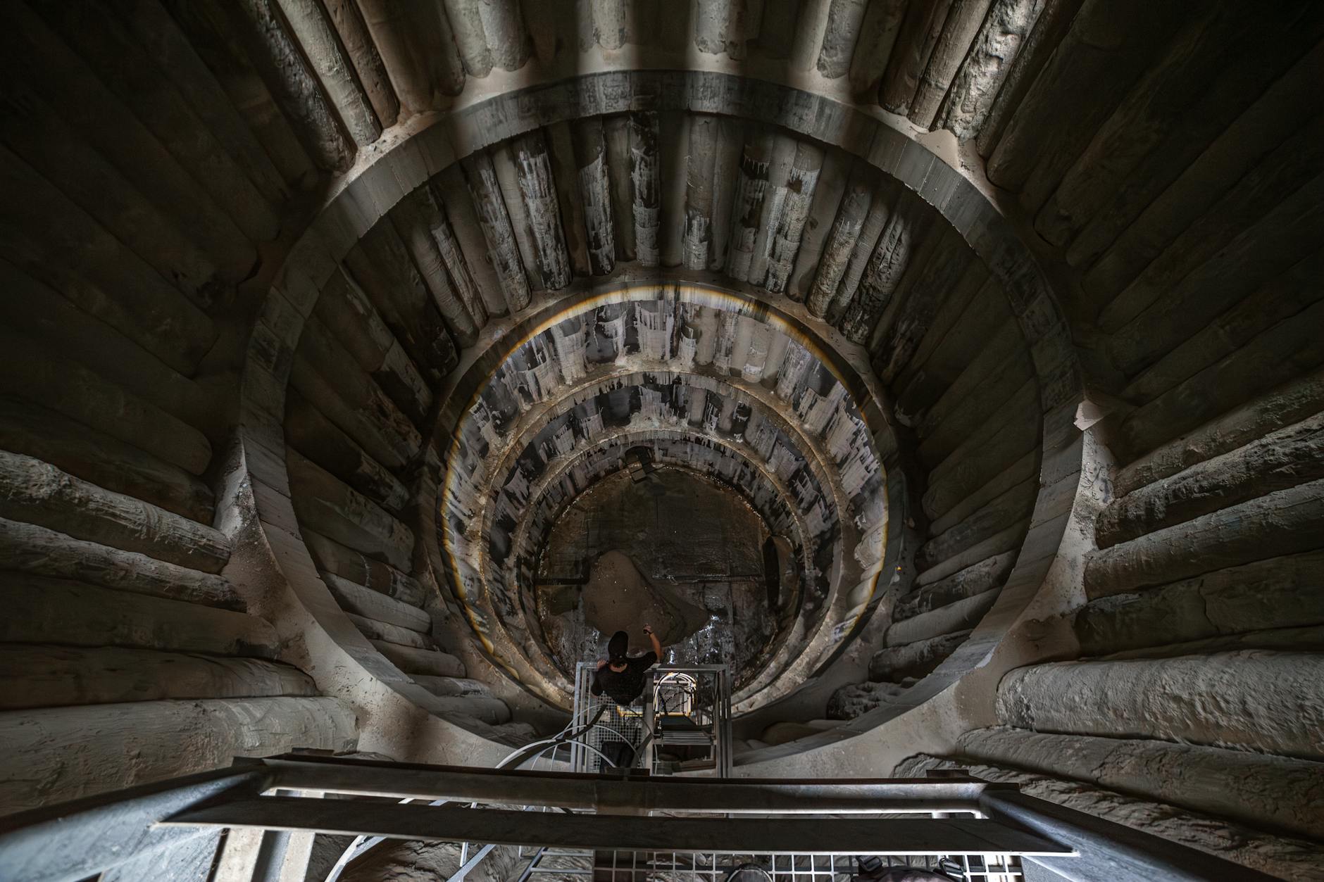 Why Steel Hardness Matters in Japanese Knives: Decoding the Rockwell Scale